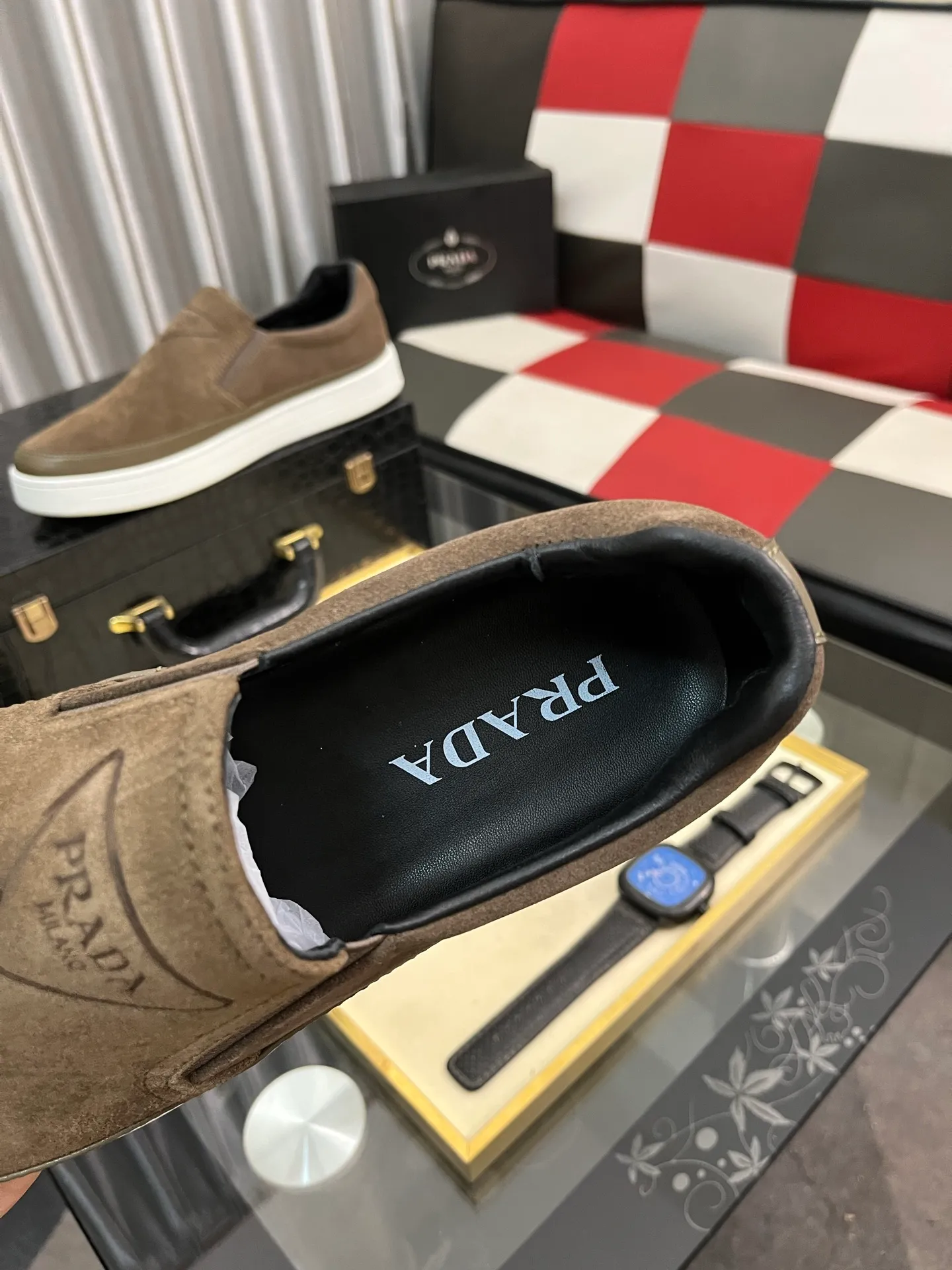 Men's shoes 💰440⌚️⌚️【PRADA】Prada casual shoes for couples, originally developed 1:1, made of high-mercerized cowhide with imported cowhide, silk sheepskin lining, rubber outsole, comfortable and soft on the feet, size: 38-442️⃣Colors available